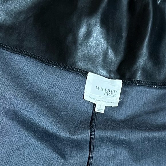 Aritzia Wilfred Free Daria Black Faux Leather Pants Size S - Picture 7 of 14